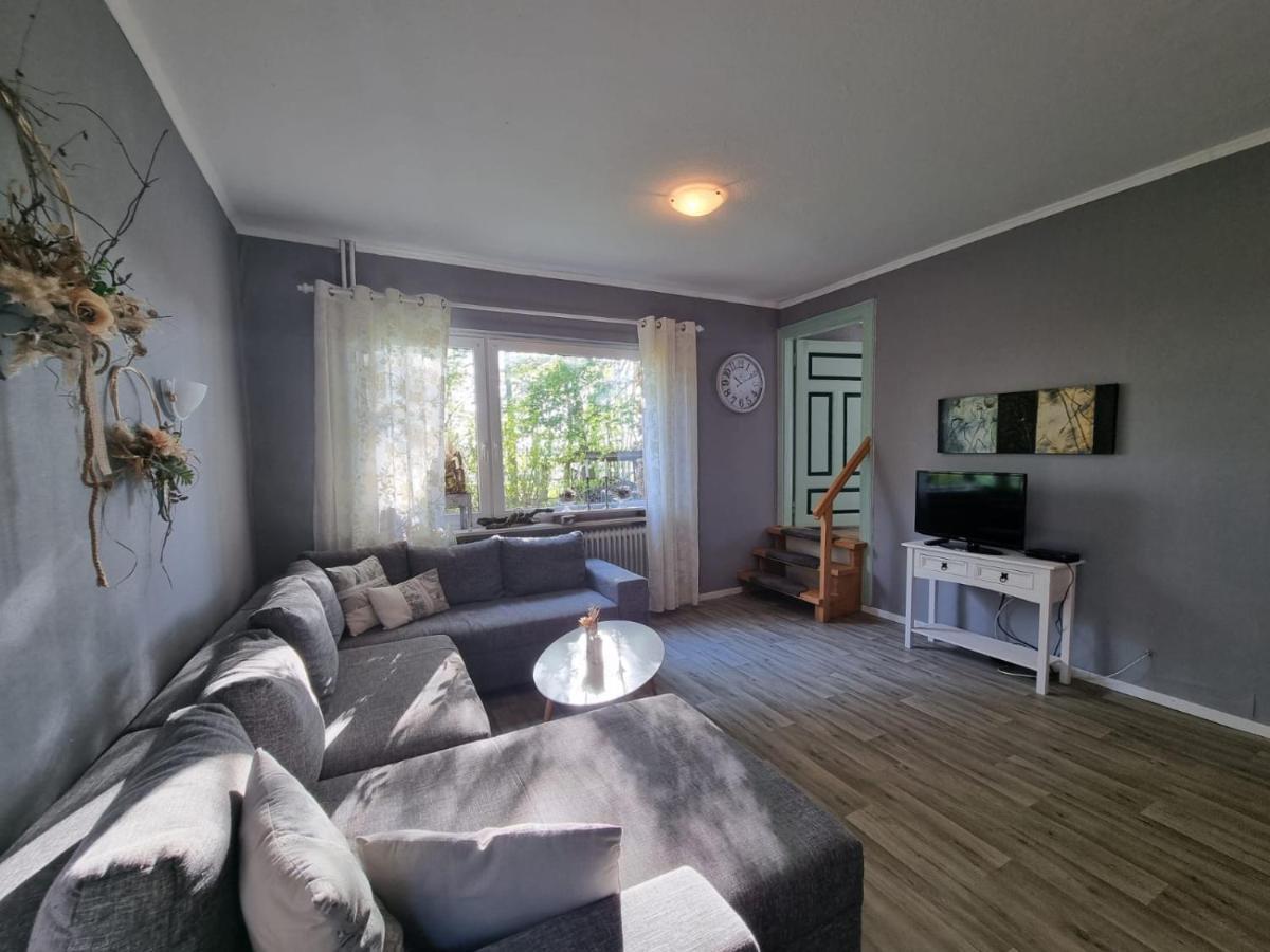 Wohlfuehlurlaub Auf Dem Reit- Und Goldberg Apartament Leezdorf
